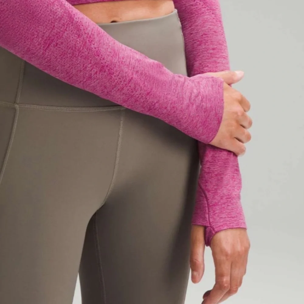 Lululemon - Picture 3 of 12